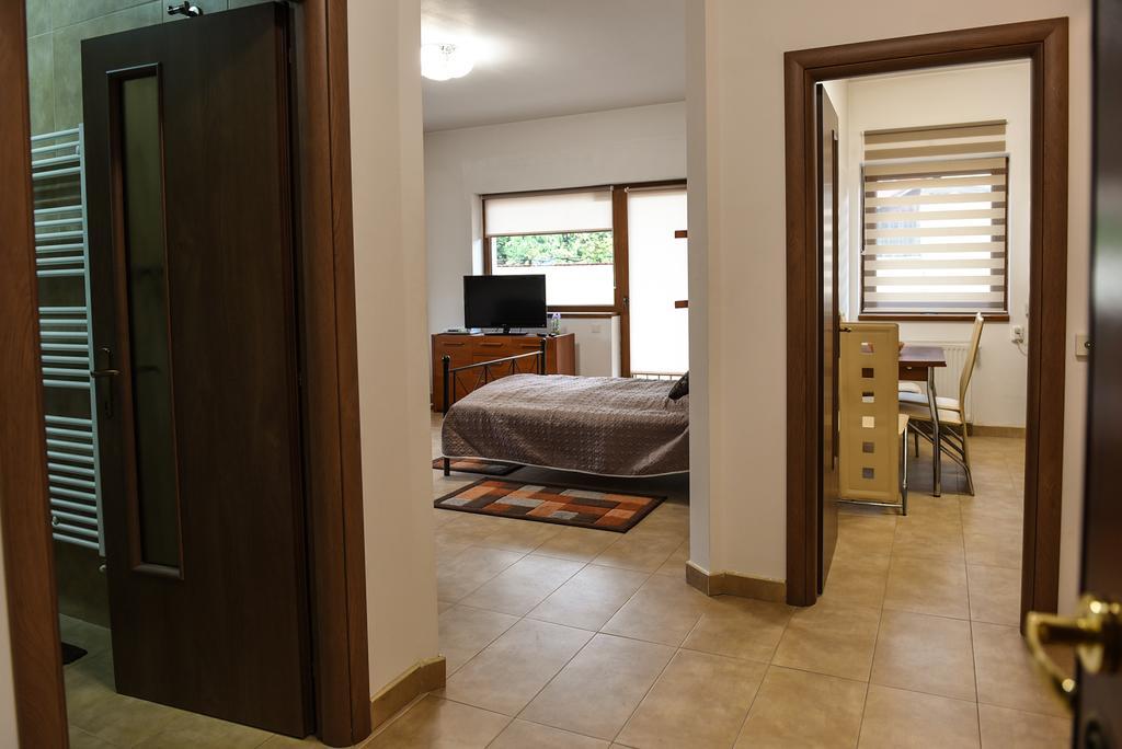 Modern Apartment Near City Center Cluj-Napoca Eksteriør billede